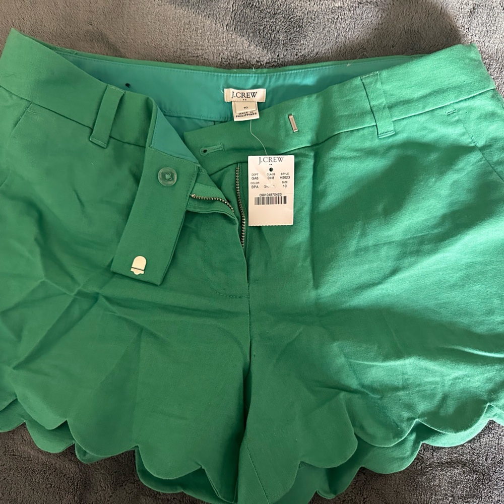 Jcrew scallop shorts green